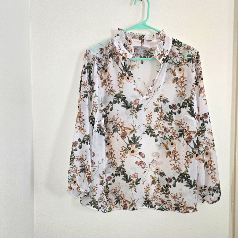 Belle Sky Floral Blouse - White and Pink